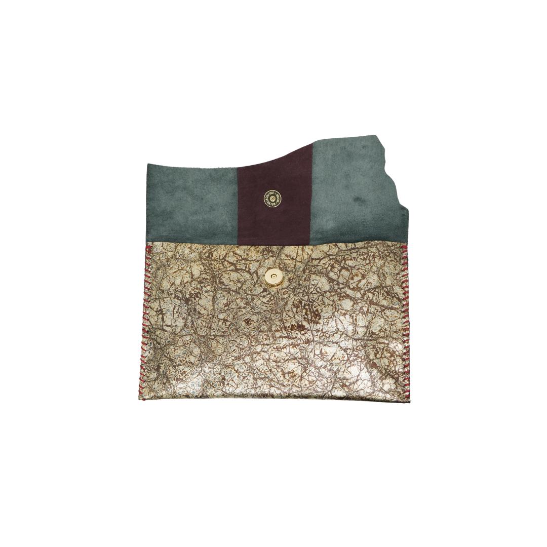 WL24 Cowhide-Gold Brown 02 Clutch z