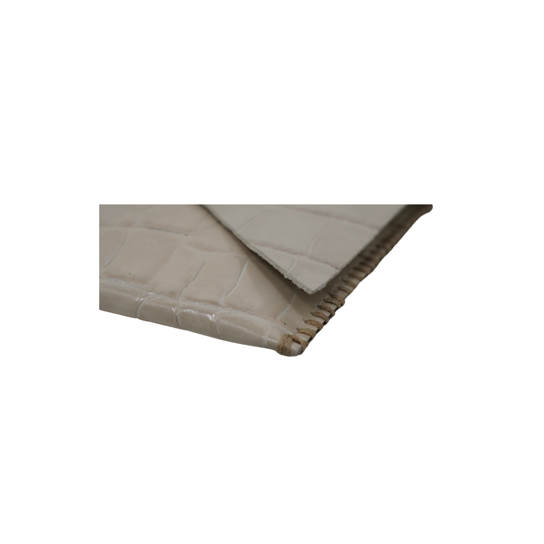 zWL24 Crocodile Pattern-Beige 05 Clutch - Only Available Off-Line in Roma Store