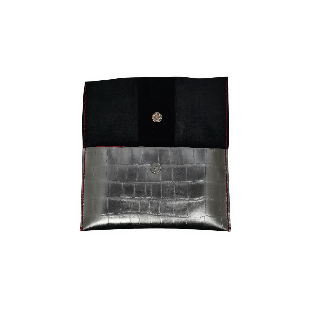 zWL24 Crocodile Pattern-Silver 06 Clutch - Only Available Off-Line in Roma Store